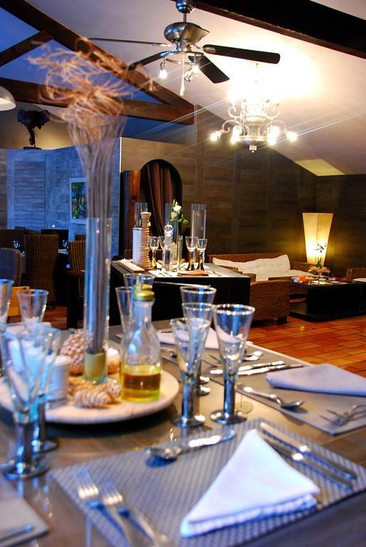 Hotel Les Mazets Des Roches تاراسكون المظهر الخارجي الصورة