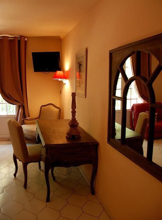 Hotel Les Mazets Des Roches تاراسكون المظهر الخارجي الصورة